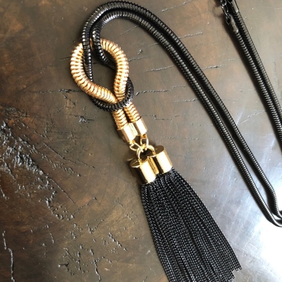 Jewelry - Black and Gold Tassel Pendant Necklace